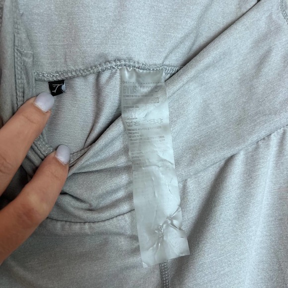 GymShark Dry Moisture Management Leggings Side Pockets Workout Gray‎ - Picture 8 of 9